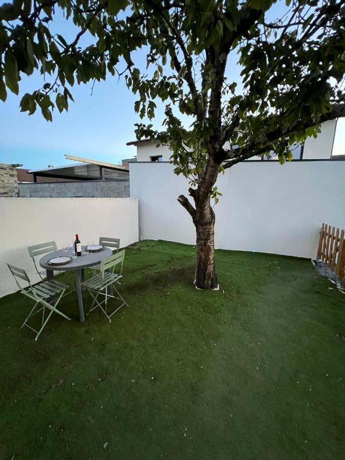 La Bordelaise - Logement cosy avec jardin à Bègles Exterior foto